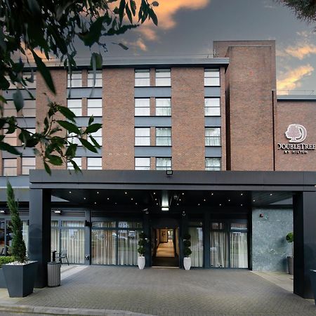 Отель Doubletree By Hilton London Ealing Экстерьер фото